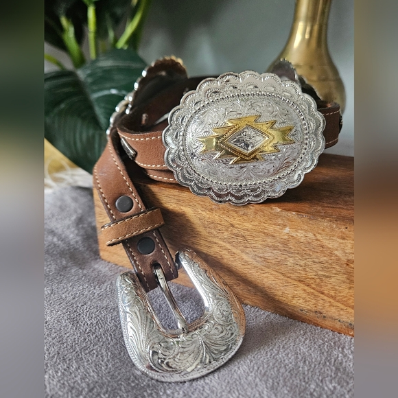 Tony Lama Accessories - TONY LAMA Concho Belt!